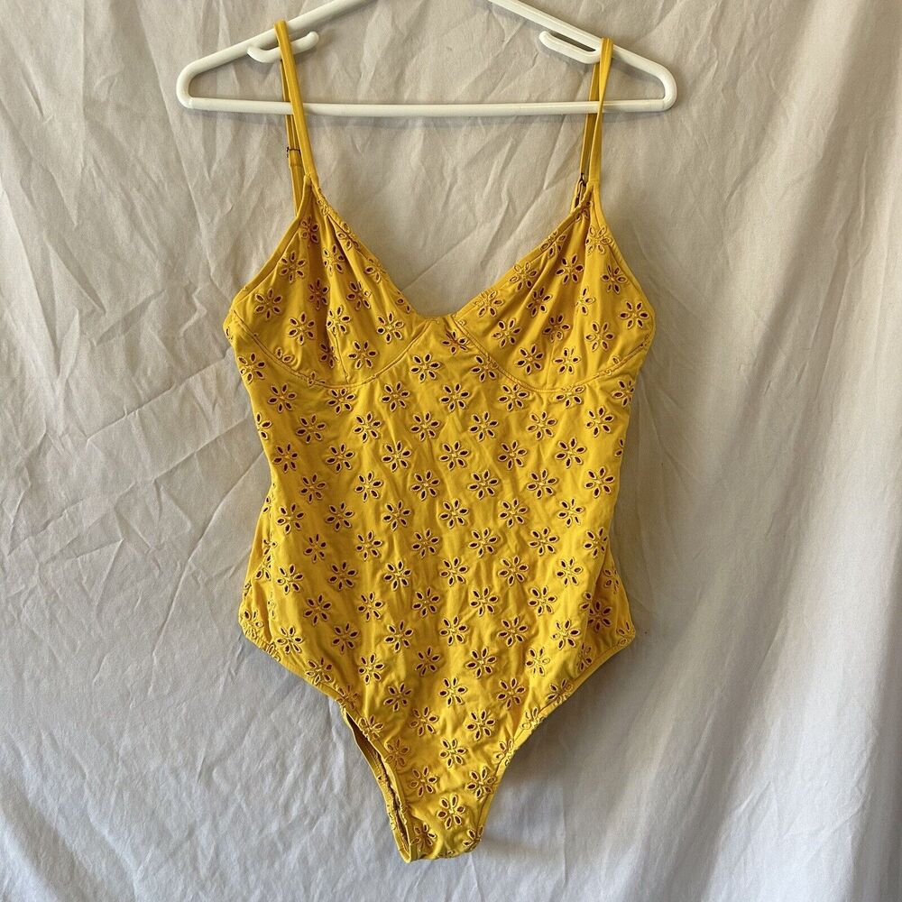 Ripcurl Women’s Open Back Eyelet One Piece Bodysuit Size 10 Yellow Colorful - Picture 1 of 9
